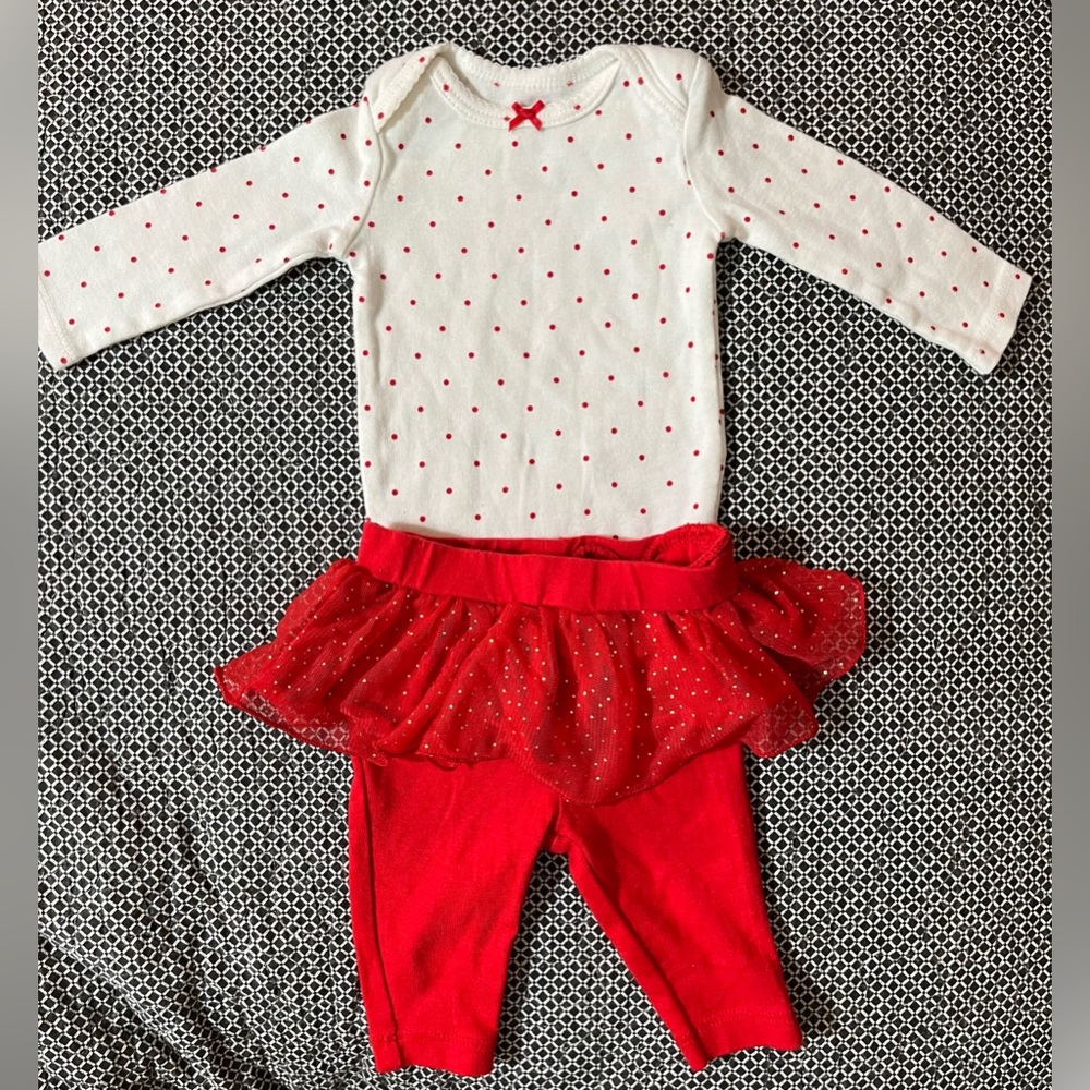 Carters NB two piece set, red/white. Onesie and leggings/ruffle skirt